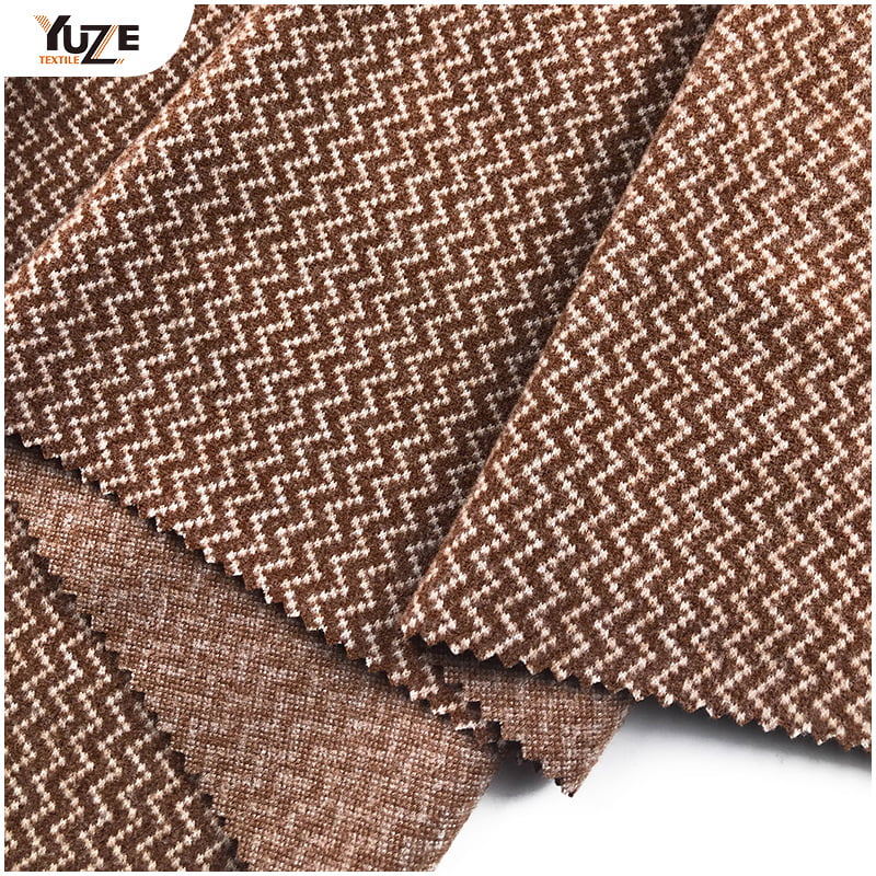 YZK-1110217 ostnaté fabrtc